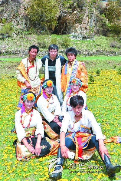 把美人裝進(jìn)心里，把美景留給眼睛