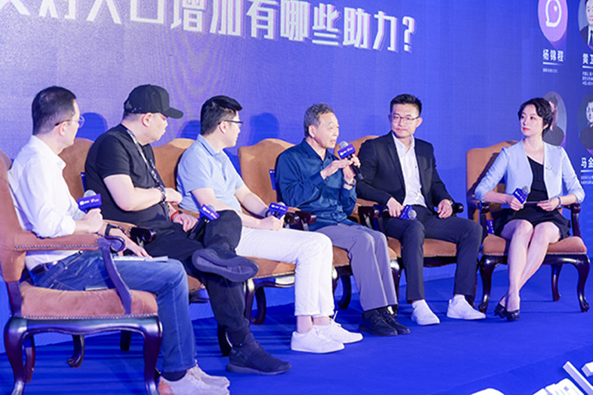 業(yè)界熱議.jpg 業(yè)界熱議.jpg